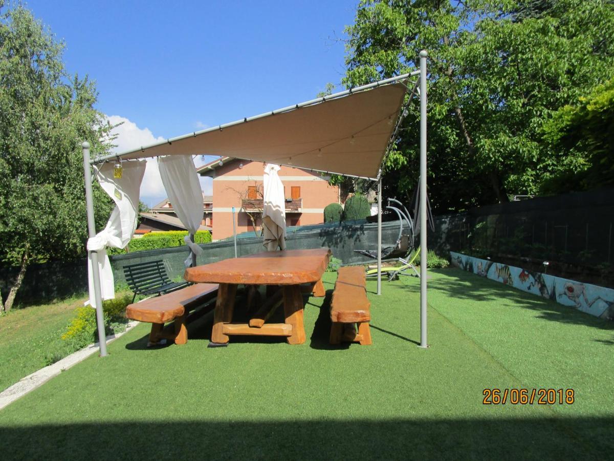 Esino LarioRainbow Houseアパートメント エクステリア 写真